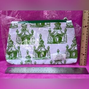 Chinoiserie Pagoda Canvas Zipper Pouch Dana Gibson Green & White